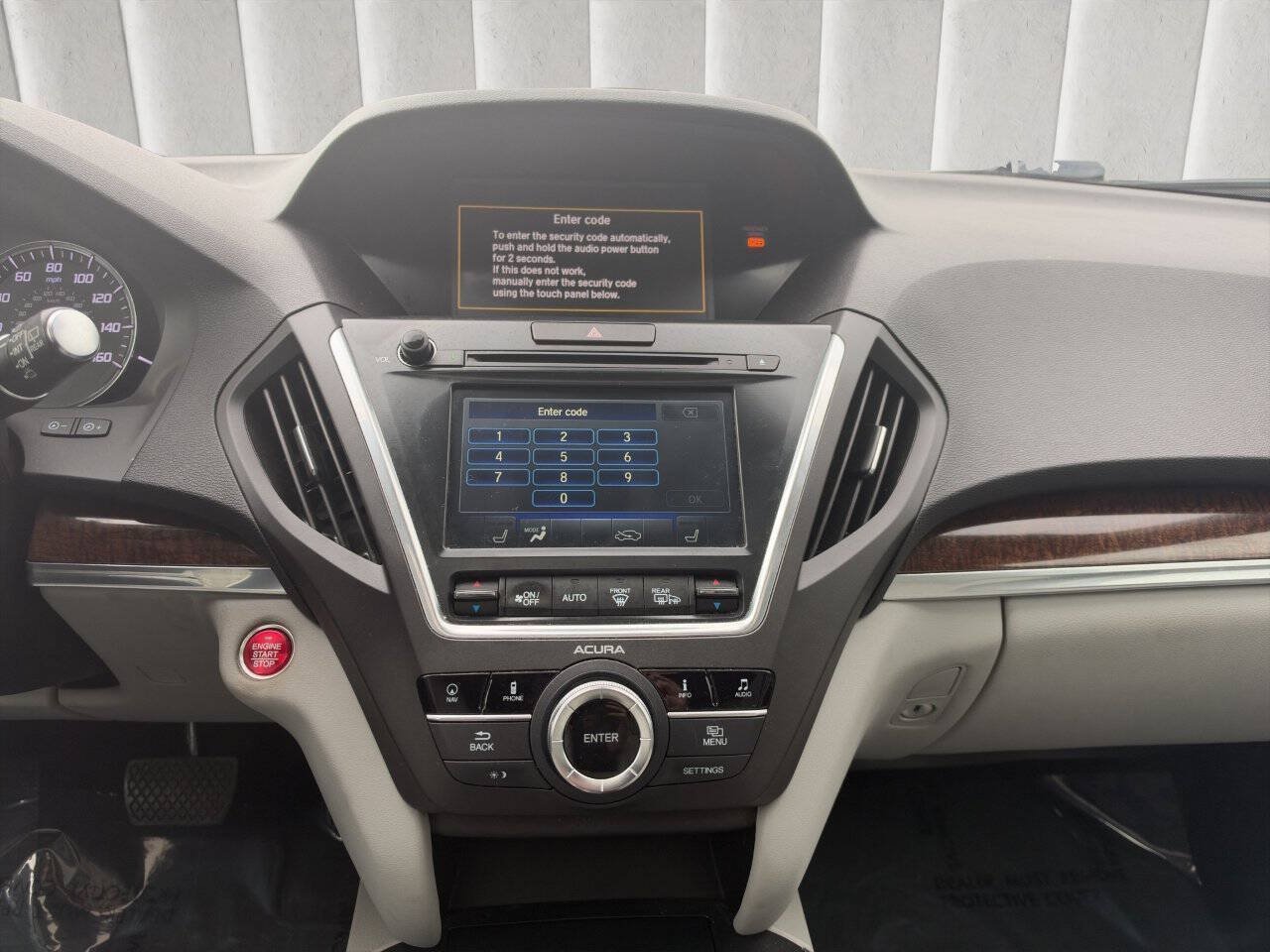 Used 2017 Acura MDX w/ Technology Package AWD/4WD image 18