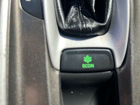 Used 2019 Honda Accord LX image 23