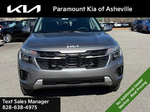 New 2026 Kia Seltos LX image 2