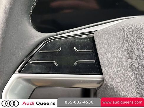 Used 2025 Audi Q5 Premium Plus image 21