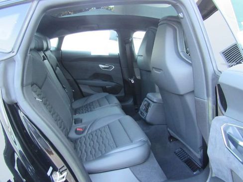 Used 2023 Audi e-tron GT Premium Plus w/ Performance Package image 27