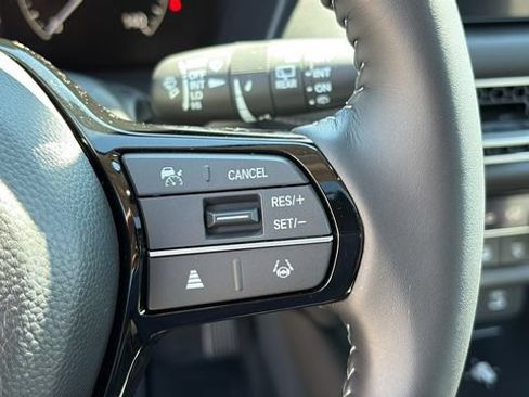 Used 2026 Honda HR-V EX-L image 14