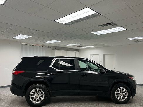 Used 2019 Chevrolet Traverse LS w/ LPO, Blackout Package image 4