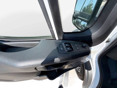New 2026 RAM ProMaster 2500 w/ Convenience Group FWD image 15