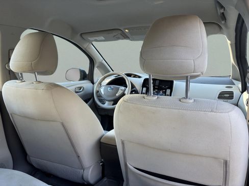 Used 2016 Nissan Leaf SV image 26