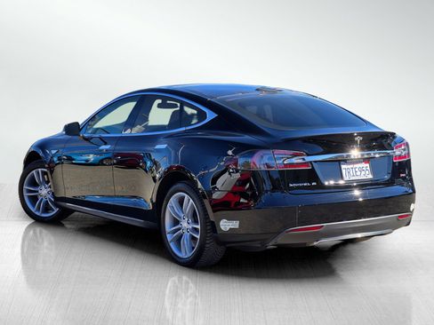 Used 2012 Tesla Model S Signature Performance image 6