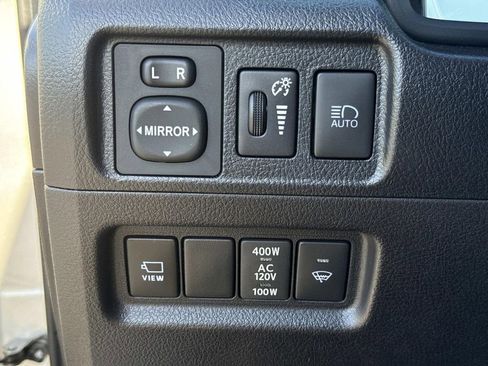 Used 2024 Toyota 4Runner Limited image 50