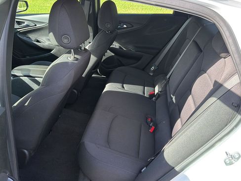 Used 2025 Chevrolet Malibu LT FWD image 10