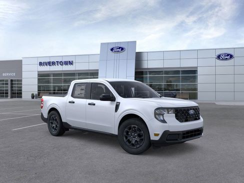 New 2025 Ford Maverick XLT w/ XLT Luxury Package image 31