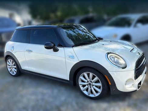 Used 2015 MINI Cooper S FWD image 13