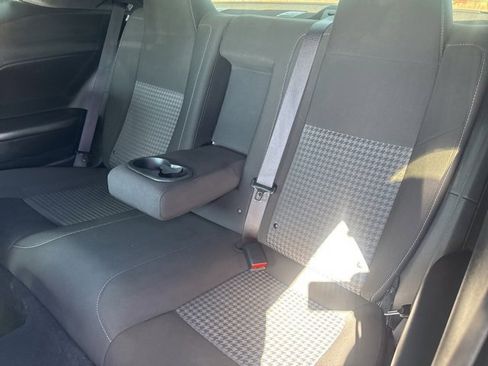 Used 2021 Dodge Challenger GT w/ Driver Convenience Group image 10