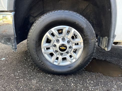 Used 2022 Chevrolet Silverado 2500 LT image 26