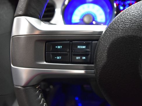 Used 2012 Ford Mustang GT Premium w/ Brembo Brake Pkg RWD image 15