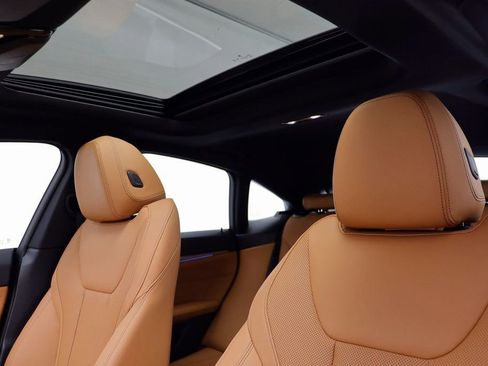 Certified 2025 BMW i4 xDrive40i image 13