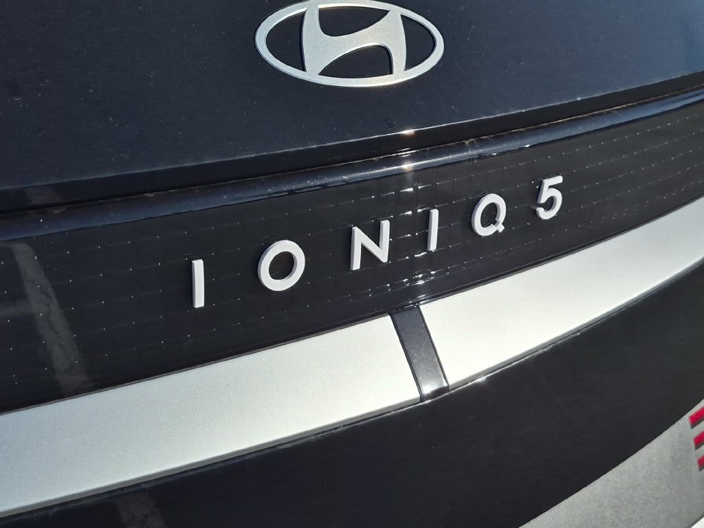 New 2027 Hyundai Ioniq 5 SEL RWD image 10