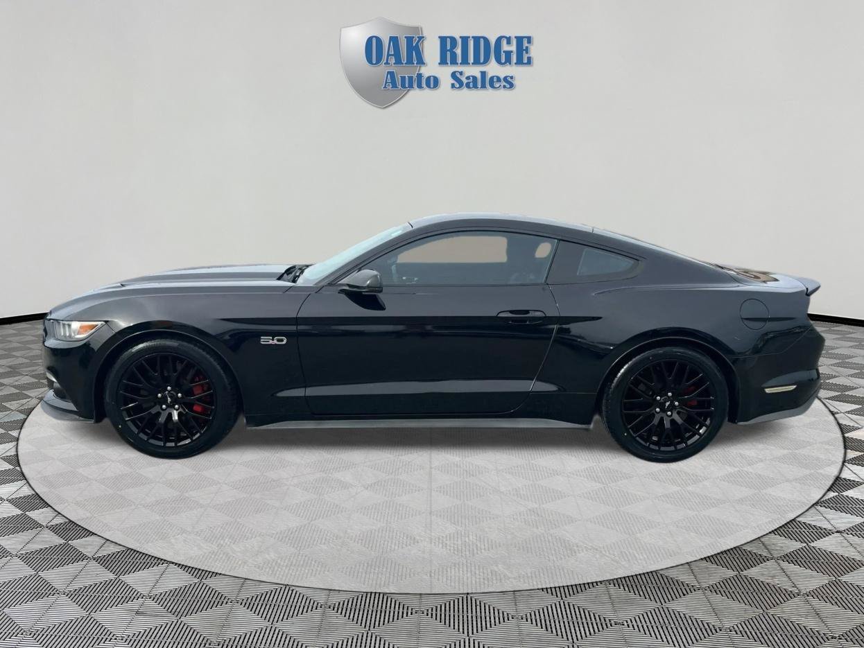 Used 2016 Ford Mustang GT Premium w/ GT Performance Package RWD image 8