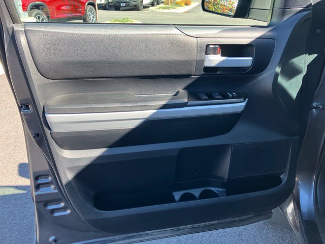 Used 2018 Toyota Tundra SR5 w/ TRD Off Road Package AWD/4WD image 18