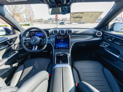 New 2026 Mercedes-Benz C 300 4MATIC Sedan image 21