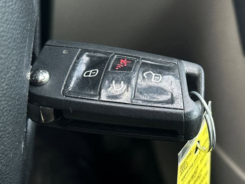 Used 2015 Volkswagen Golf TDI SE image 23