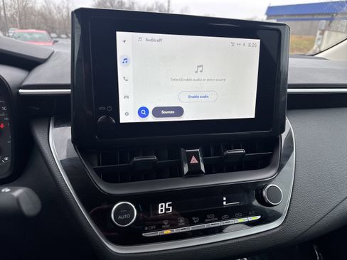 Used 2024 Toyota Corolla LE image 12