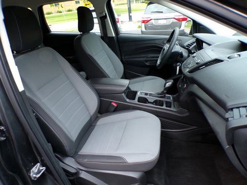 Used 2019 Ford Escape S FWD image 17