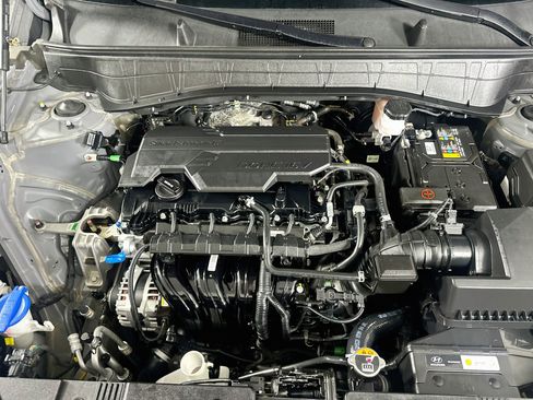 Used 2025 Hyundai Kona SEL FWD image 32