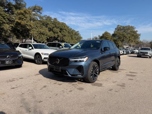 New 2026 Volvo XC60 B5 Ultra image 2