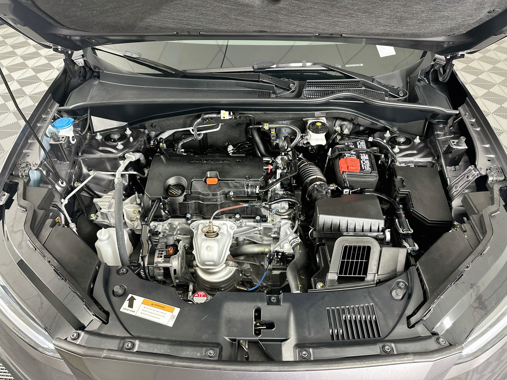Used 2025 Honda HR-V LX image 31