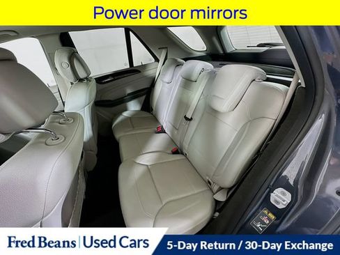 Used 2015 Mercedes-Benz ML 350 4MATIC image 30