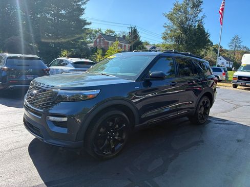 Used 2023 Ford Explorer ST-Line w/ Class IV Trailer Tow Package AWD/4WD image 1