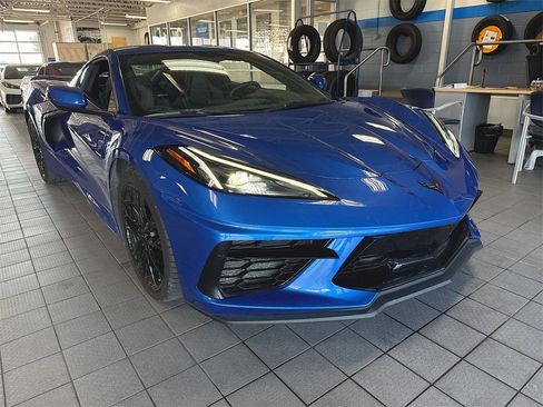 Used 2023 Chevrolet Corvette Stingray Coupe w/ Z51 Performance Package image 6