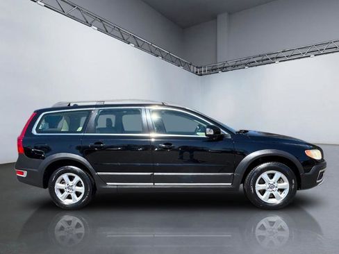 Used 2011 Volvo XC70 3.2 image 3