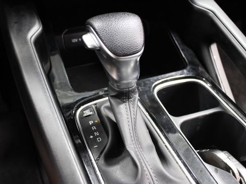 Used 2024 Kia Telluride LX FWD image 30