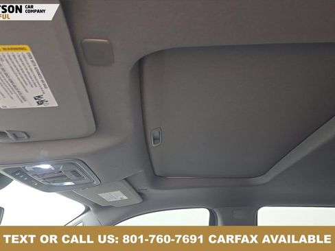 Used 2024 GMC Sierra 1500 Elevation w/ Elevation Premium Package AWD/4WD image 8