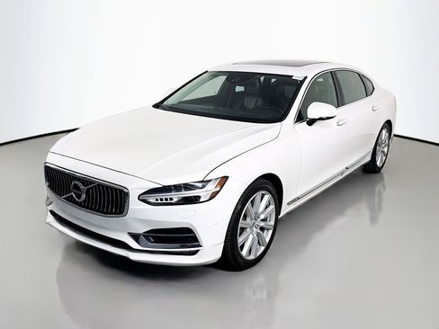 Used 2018 Volvo S90 T6 Inscription w/ Convenience Package image 4