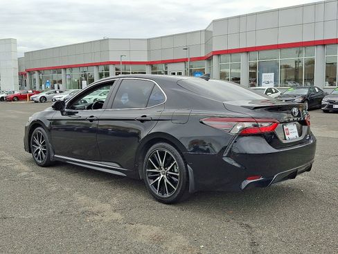 Certified 2023 Toyota Camry SE image 5