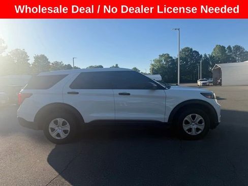 Used 2022 Ford Explorer 4WD Police Interceptor image 5