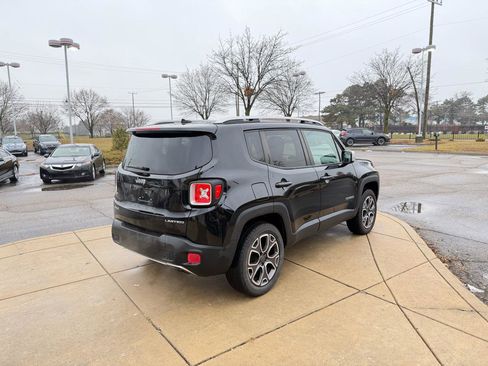 Used 2016 Jeep Renegade Limited image 5