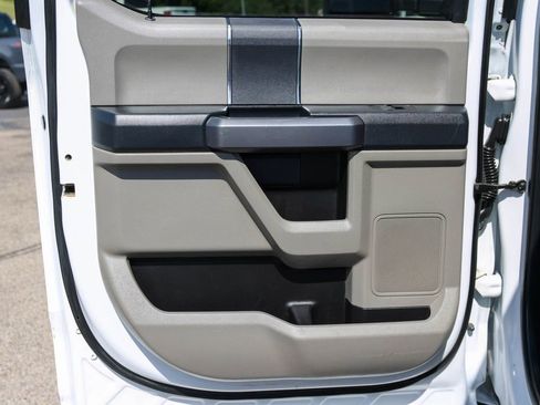 Used 2022 Ford F250 XLT AWD/4WD image 17