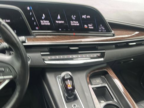 Used 2021 Cadillac Escalade Premium Luxury Platinum AWD/4WD image 14