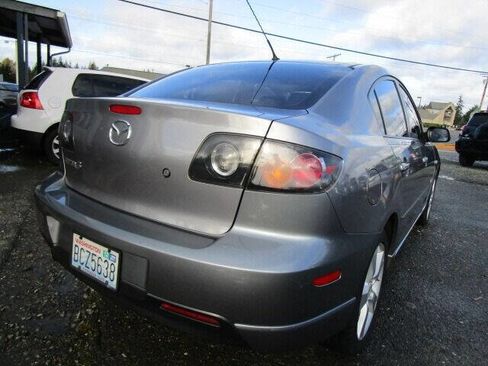 Used 2005 MAZDA MAZDA3 s w/ Sport Pkg image 32