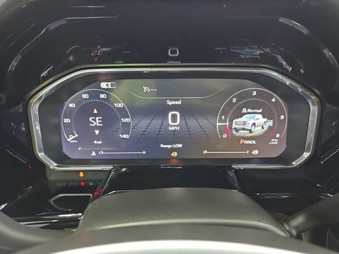 New 2026 GMC Sierra 1500 Elevation w/ LPO, Elevation Black Package image 16