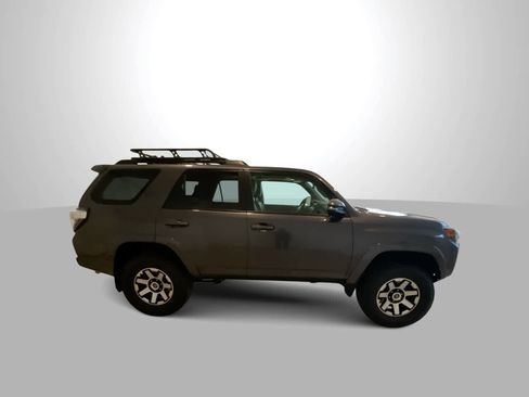 Used 2019 Toyota 4Runner TRD Off-Road Premium image 9