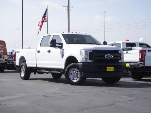 Used 2018 Ford F250 XL w/ Power Equipment Group image 2