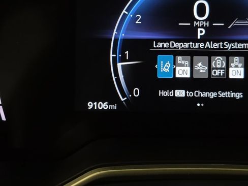 Used 2024 Toyota Corolla XSE FWD image 17