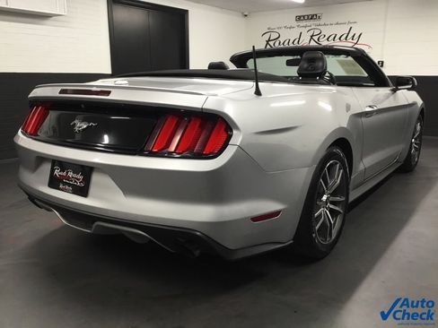 Used 2016 Ford Mustang Premium image 10