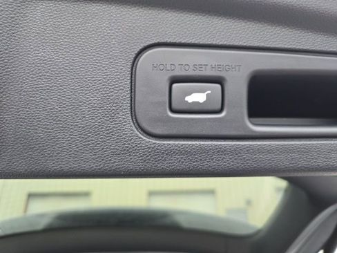 Used 2025 Acura MDX w/ Advance Package image 14