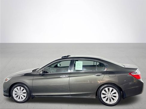 Used 2015 Honda Accord EX image 9