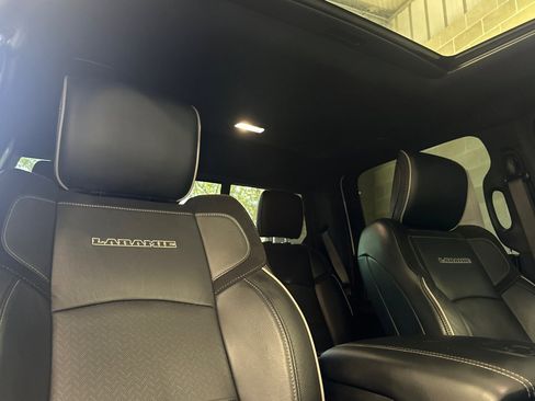 Used 2020 RAM 3500 Laramie image 17