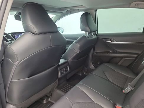 Used 2022 Toyota Camry XSE w/ Navigation Upgrade Package FWD image 13